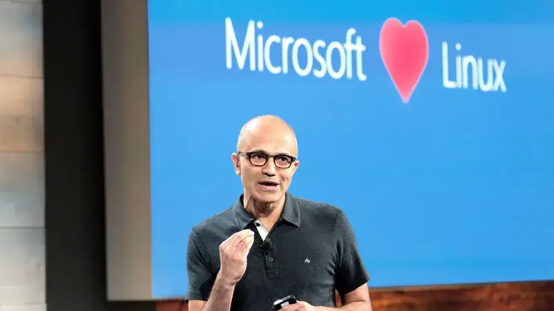 Microsoft estrena Azure Linux para su nube