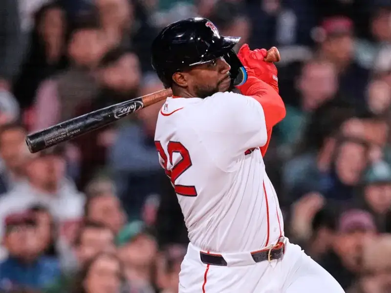 Andruw Monasterio impulsa a Boston en Fenway Park