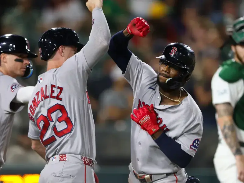 Monasterio decidió en el décimo y Boston ganó 4-2