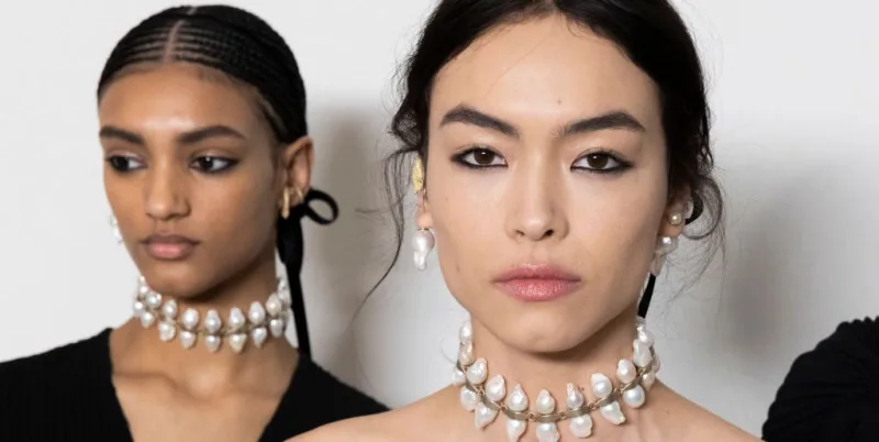 Black Eyeliner Gets the Dior Haute Couture Treatment