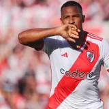 River ganó con gol de Salomón Rondón