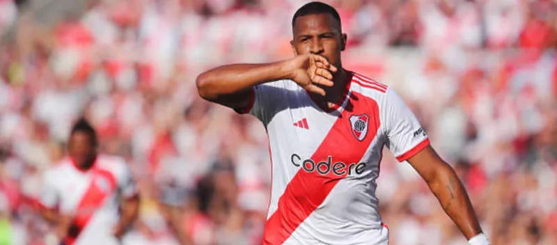 River ganó con gol de Salomón Rondón