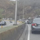 Fijan velocidad máxima de 45 km/h para vehículos de carga pesada