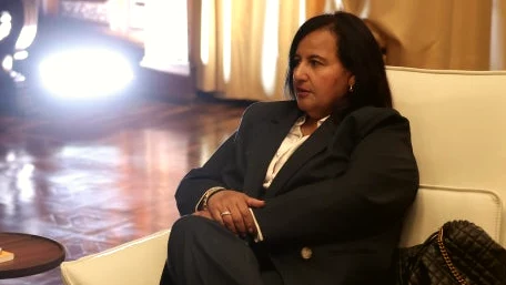 Dinorah Figuera reaparece en Caracas para una nueva negociación