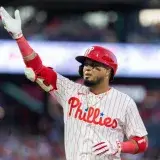 Luis Arráez alcanza 1.200 hits en las Grandes Ligas