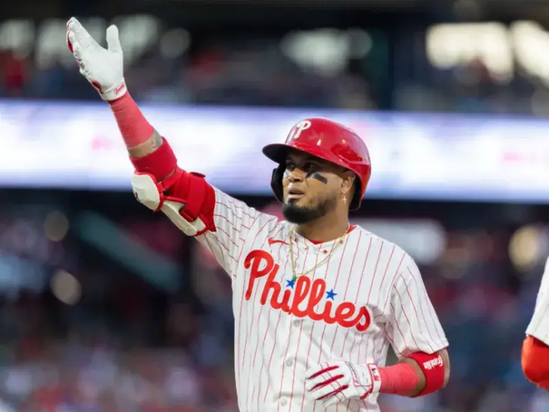 Luis Arráez alcanza 1.200 hits en las Grandes Ligas