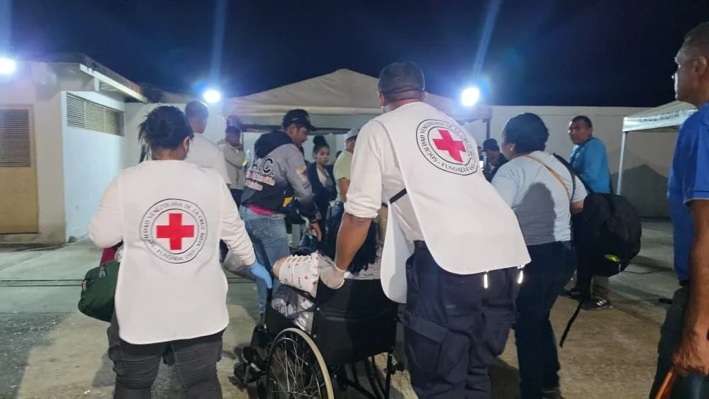 70 damnificados por el sismo del 24 de junio fueron trasladados a Apure