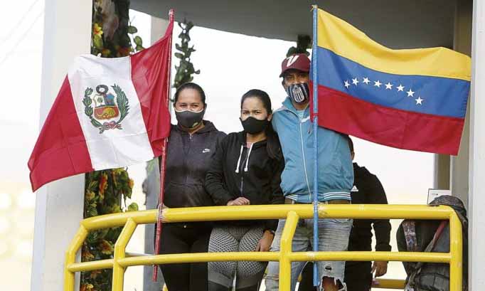 Presidenta de Perú culpa a migrantes venezolanos de criminalidad