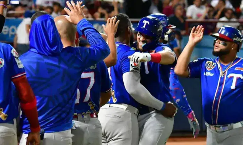Tiburones cierra el Round Robin con el pie derecho
