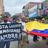 Trabajadores convocan a un cacerolazo para este lunes 