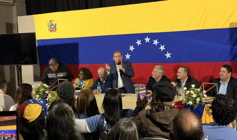 Guanipa llamó a recuperar la democracia venezolana desde Uruguay