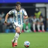 Álvarez prioriza cuartos de final y evita su futuro