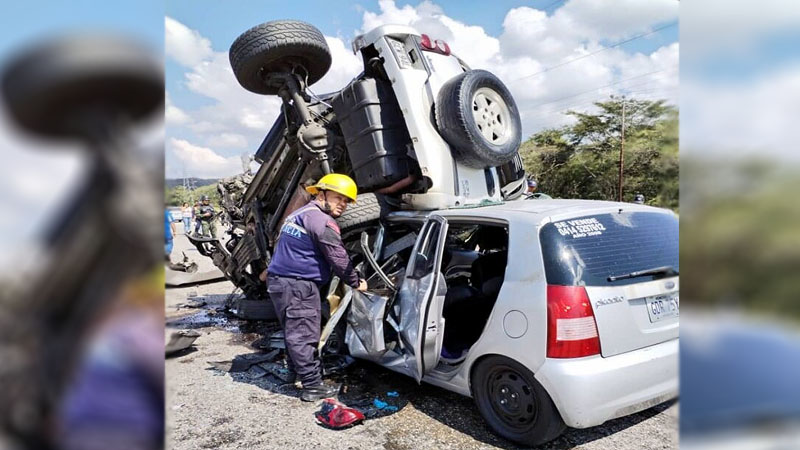 Un muerto y tres heridos en triple choque en la Barquisimeto-Acarigua