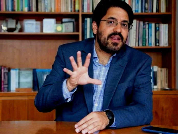 Ingresan al país las primeras remesas en dólares