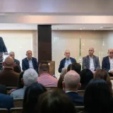Alcaldía evalúa propuestas para Maracaibo en conversatorio