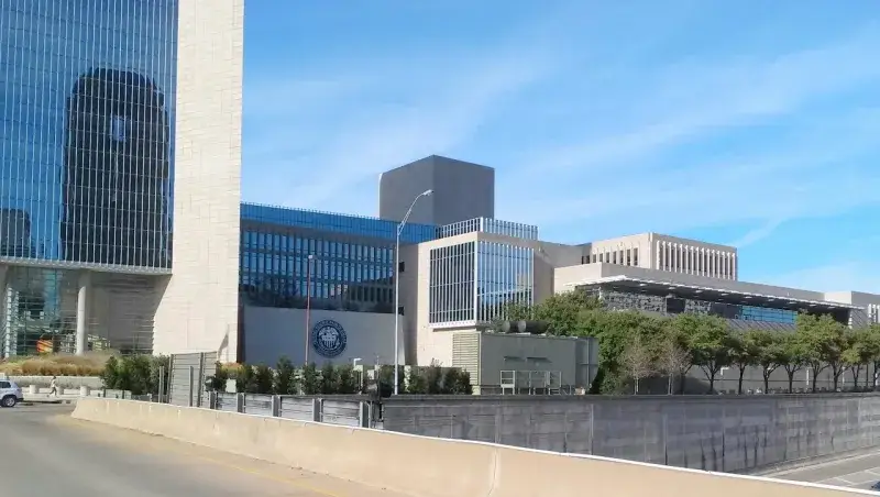 File:Reserva Federal de Dallas.jpg