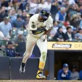 Jackson Chourio rompe récord histórico de venezolanos en Grandes Ligas