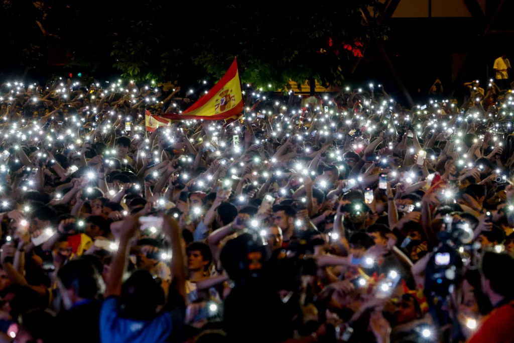España celebró su segundo Mundial con fiestas masivas
