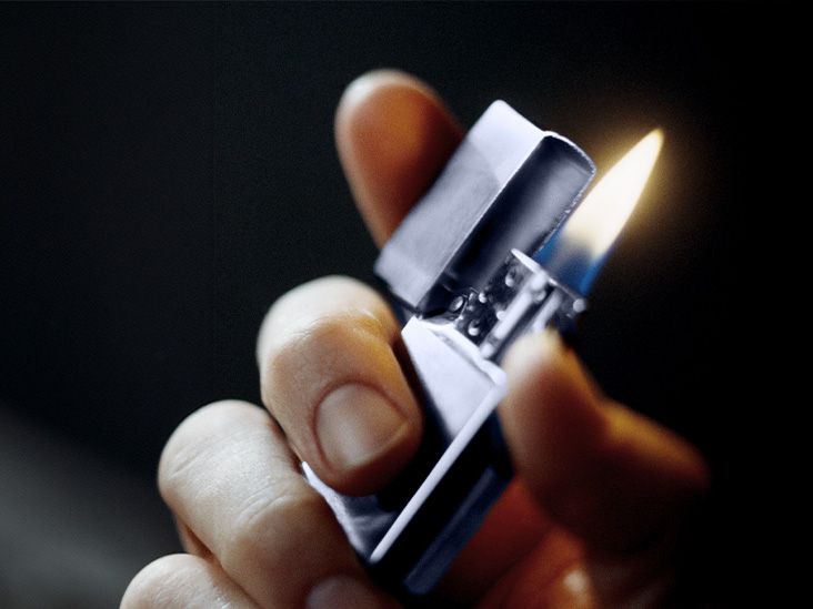 Smoking causes brain shrinkage, but quitting may prevent further loss