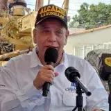 Mayor Mosquera inicia asfaltado de Udón Pérez en Lagunillas