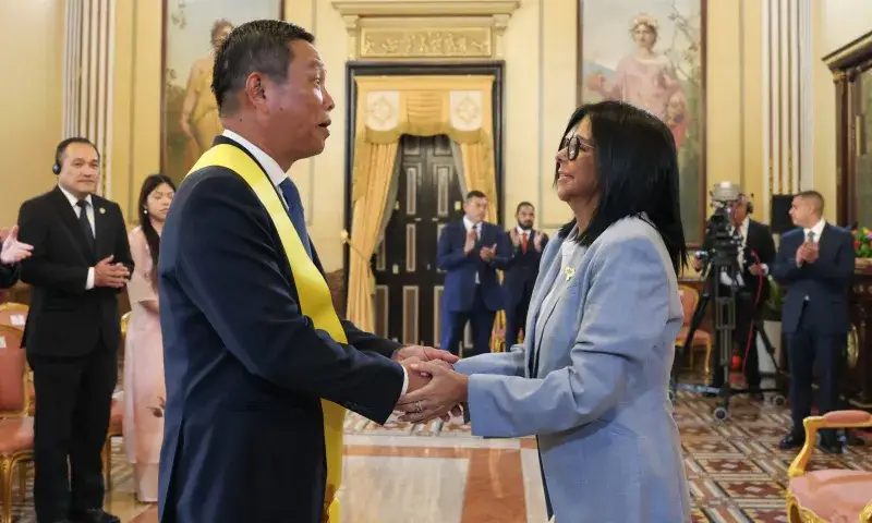 Vietnam y el chavismo evalúan más de 30 acuerdos bilaterales