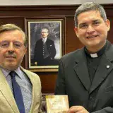 El Papa nombra al venezolano Javier Fernández nuevo jefe de protocolo