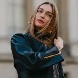 Por qué retrasar el corte de puntas daña tu cabello