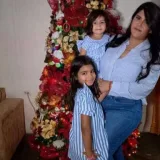 Madre de 2 niñas implora ayuda para operar a su bebé al nacer