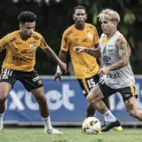 Soteldo vuelve a entrenar con el Santos