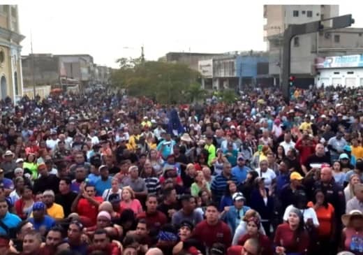 La Costa Oriental del Lago bailó a San Benito