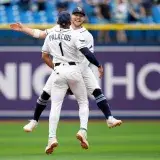 Los Rays aplastan a los Atléticos y afianzan su liderato