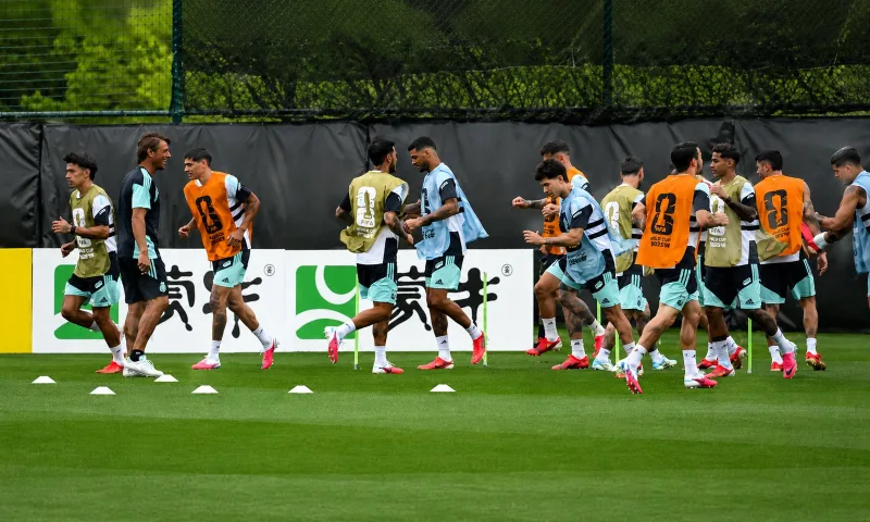 Argentina afina su once para enfrentar a Austria en Dallas