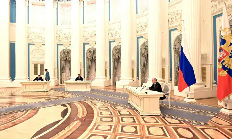 Kremlin no cambiará planes en Ucrania tras conversación de Xi y Zelenski