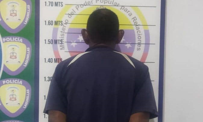 Detienen a un hombre en Lagunillas por exhibición de pornografía infantil