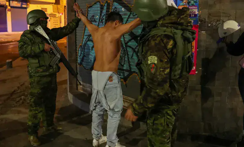 Suben detenidos en Ecuador a 1.534, entre ellos 150 “terroristas”