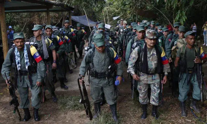 Siete soldados heridos deja ataque de disidencias de las Farc en Colombia