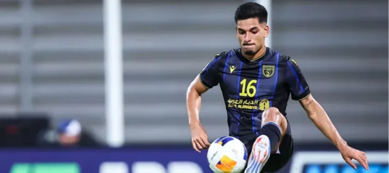 Renné Rivas vio acción con Al Taawoun en la Champions asiática