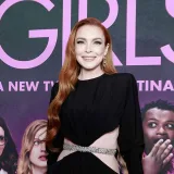 Lindsay Lohan "herida" por escena de nueva versión de "Mean girls"