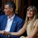 Begoña Gómez seguirá a juicio por tráfico de influencias
