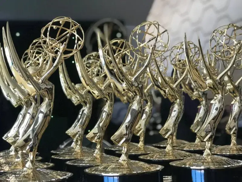 La 78 edición de los premios Emmy premia a lo mejor de la televisión