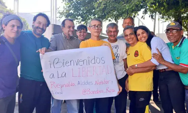 Confirman excarcelación de 24 presos políticos