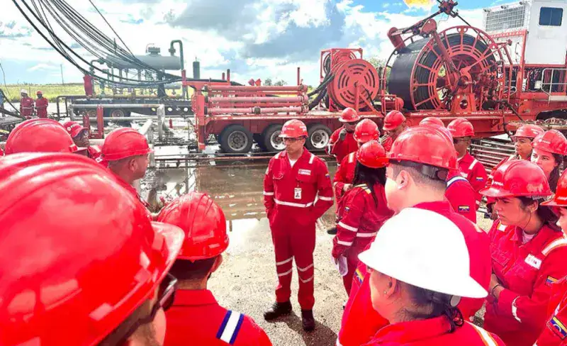 Pdvsa prevé "crecimiento acelerado" de la producción petrolera este año