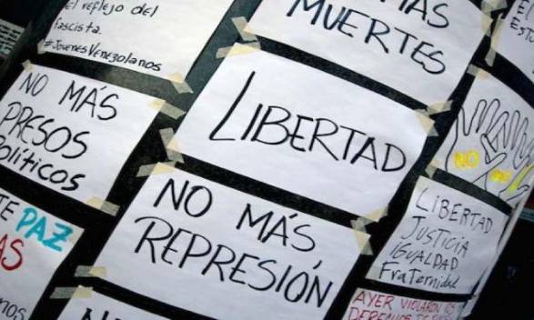 Piden a comunidad internacional compromiso con democracia en el país
