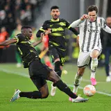 La Juve se adelanta y piensa en semifinales