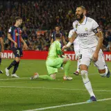 Madrid golea 4-0 al Barça y clasifica a la final de la Copa del Rey