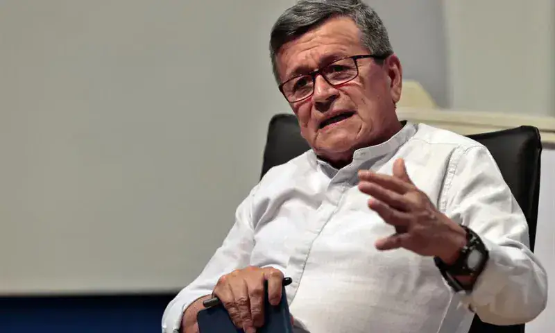 El ELN afirma buscar cese al fuego con "realismo" para que funcione