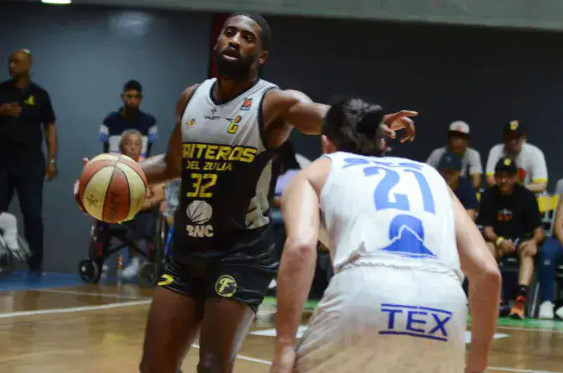 Gaiteros pierde ante Héroes en plena recta final