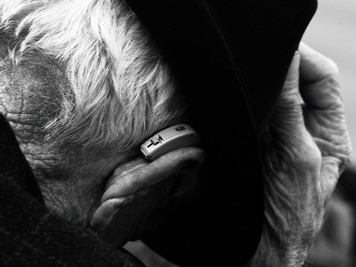 How hearing loss could contribute to dementia by affecting the brain