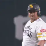 Despertó el bate de Astudillo en Japón