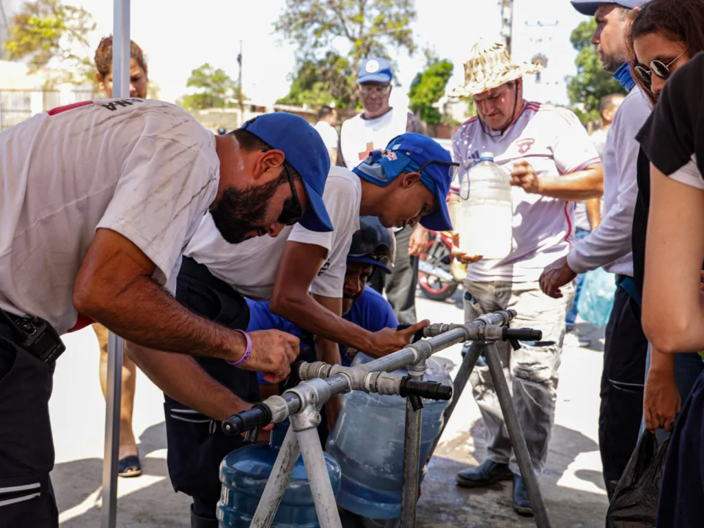 Reactivan bombeo de agua en Turimiquire tras meses de falla